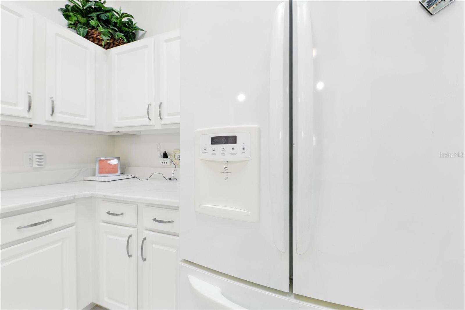 Image 12 of 25 For 1752 Challenger Avenue