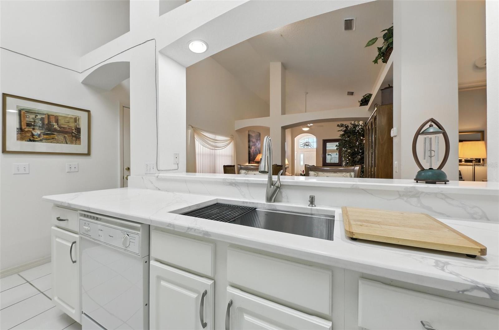 Image 13 of 25 For 1752 Challenger Avenue