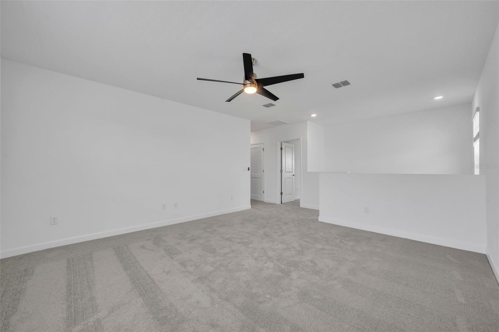 Image 32 of 47 For 1931 Marigold Trail Nw