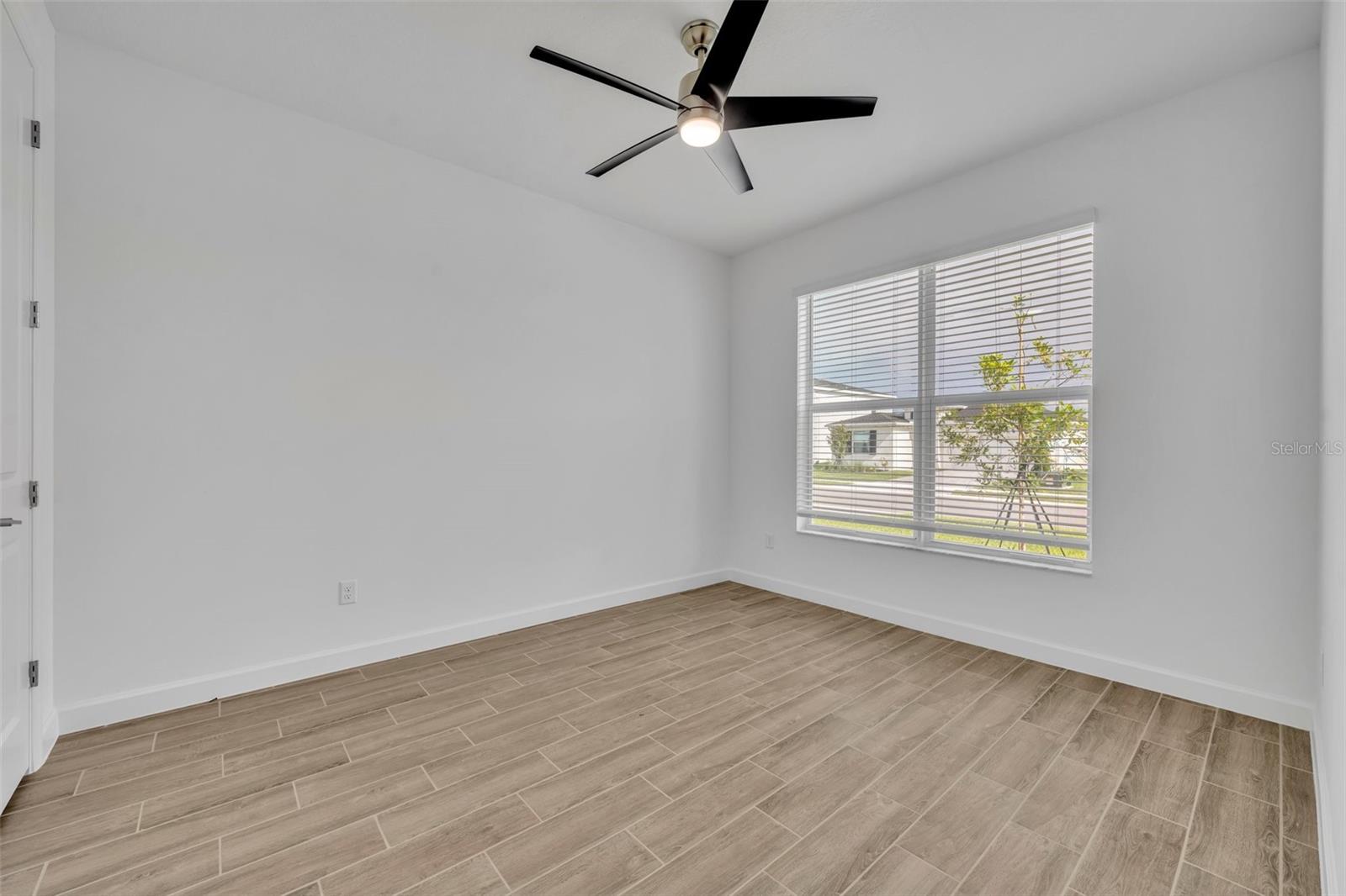 Image 6 of 47 For 1931 Marigold Trail Nw