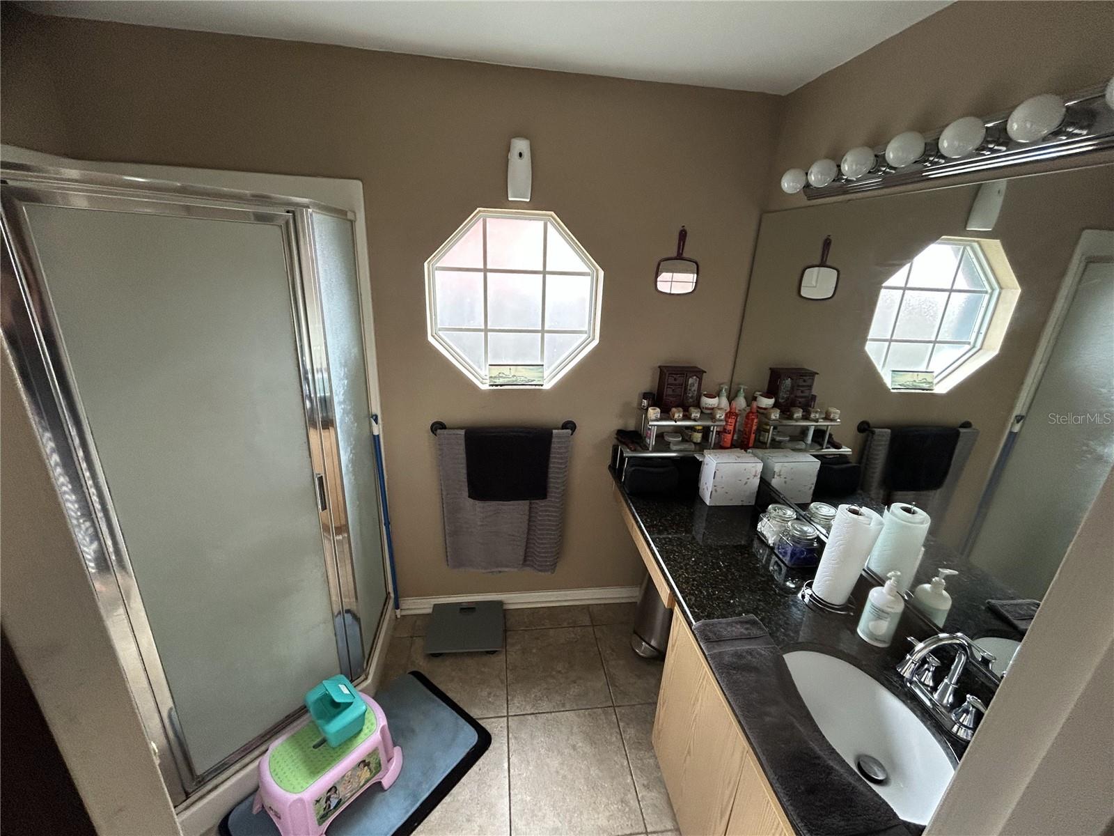 Image 11 of 32 For 2830 Gramercy Drive