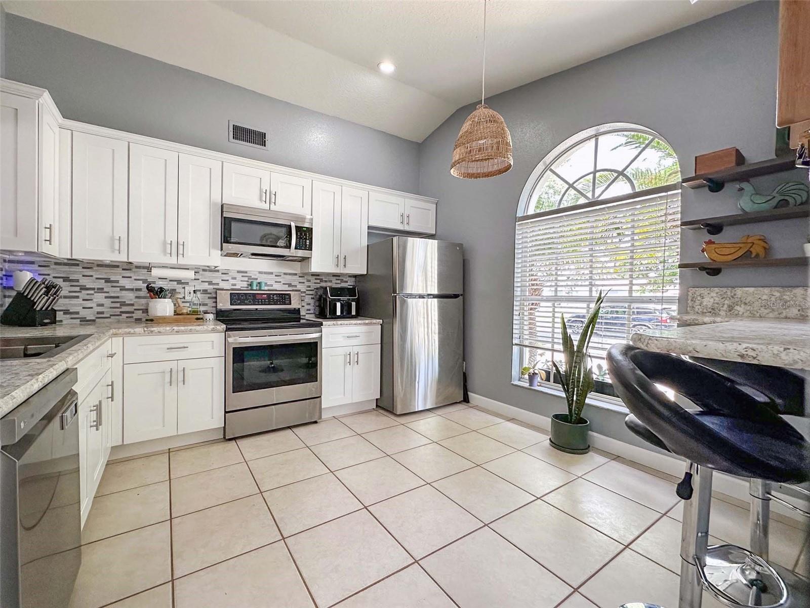 Image 3 of 21 For 1470 Daniels Cove Drive