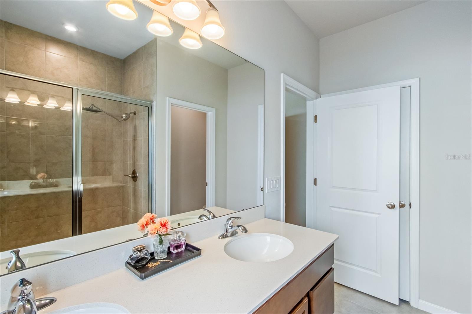 Image 13 of 15 For 5029 Grand Teton Court