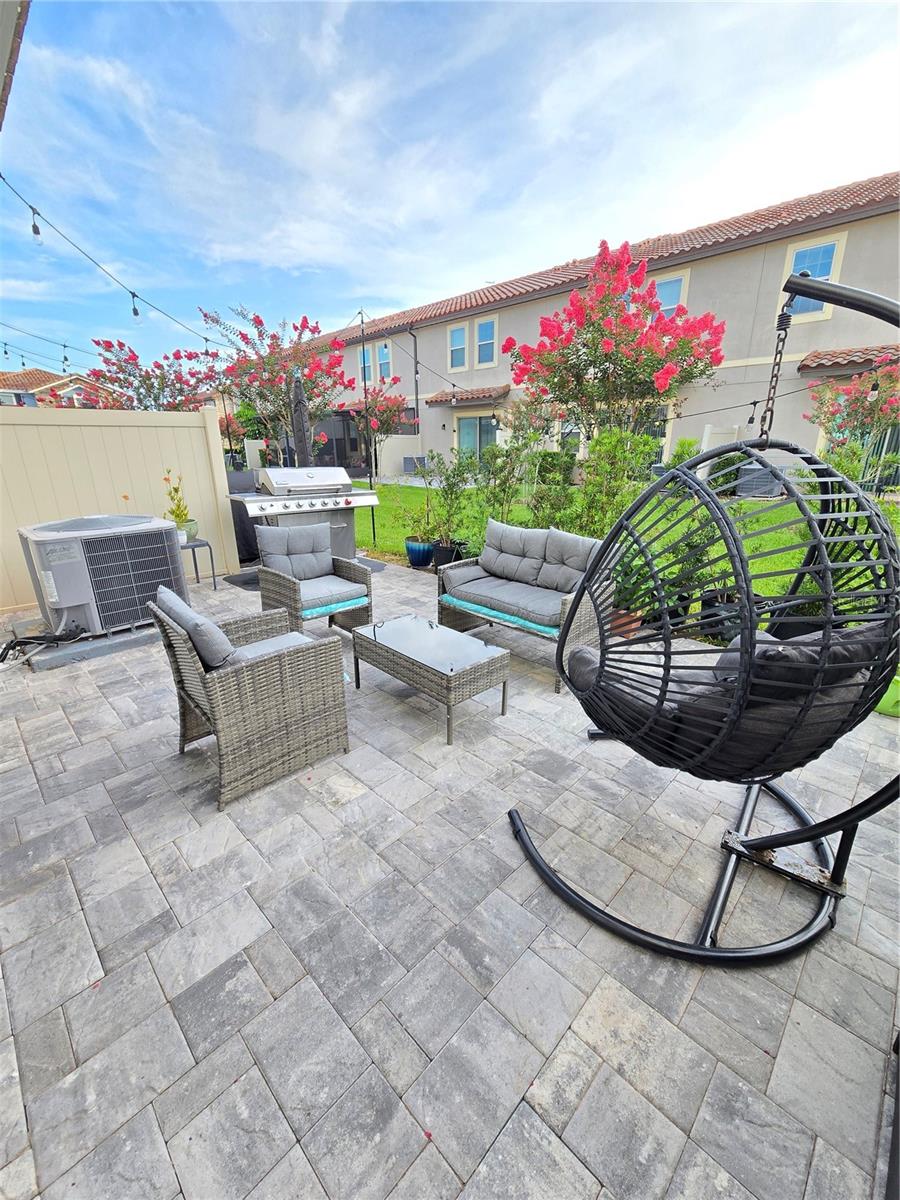 Listing photo id 14 for 14164 Swanley Street