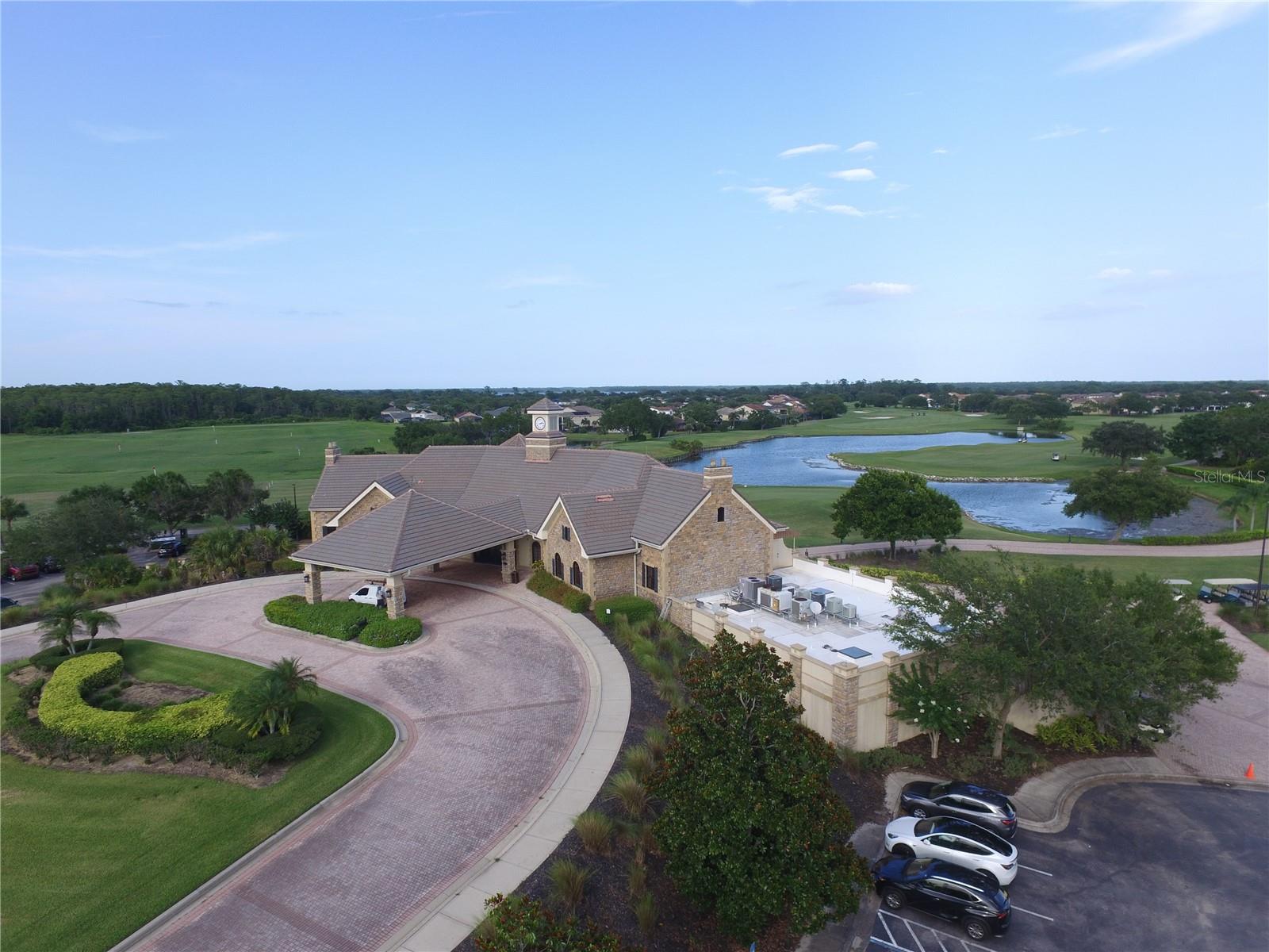 Listing photo id 17 for 14164 Swanley Street