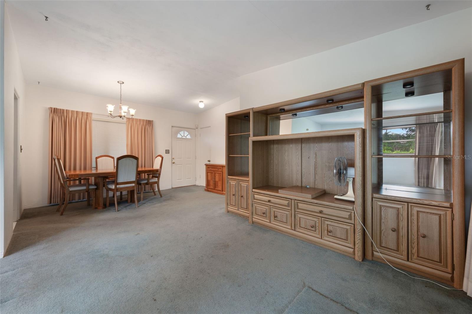 Image 8 of 21 For 209 Wilmer Avenue