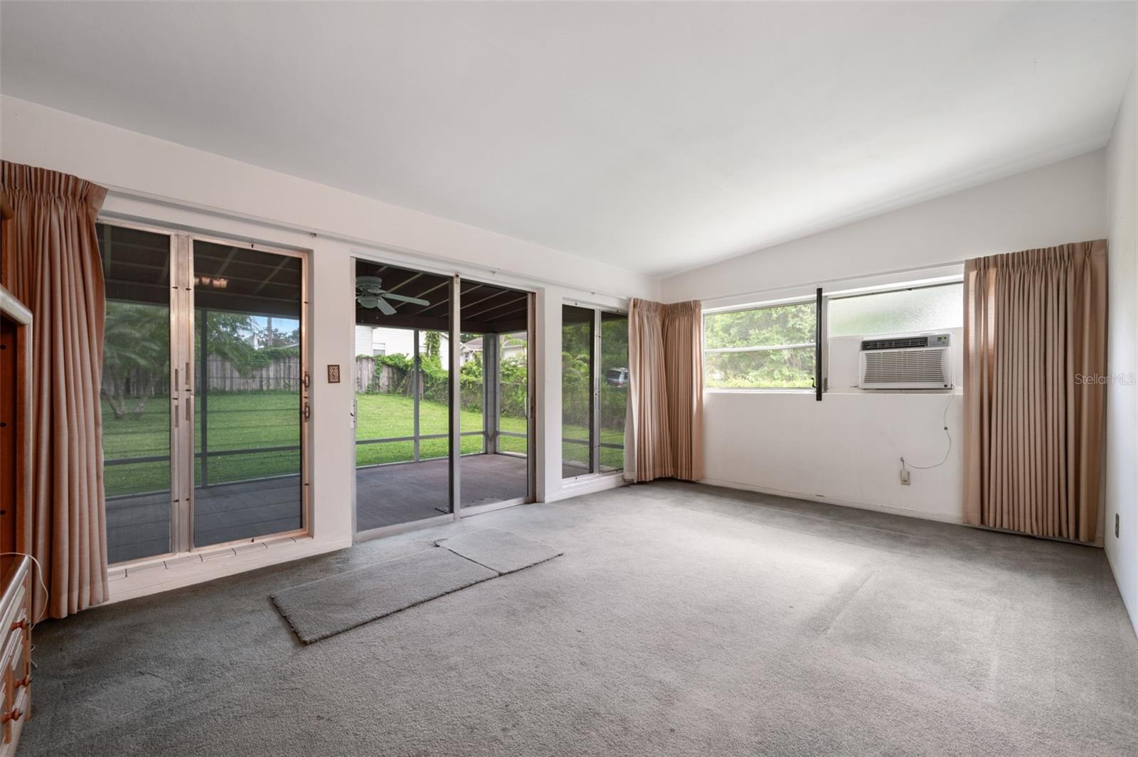 Image 9 of 21 For 209 Wilmer Avenue