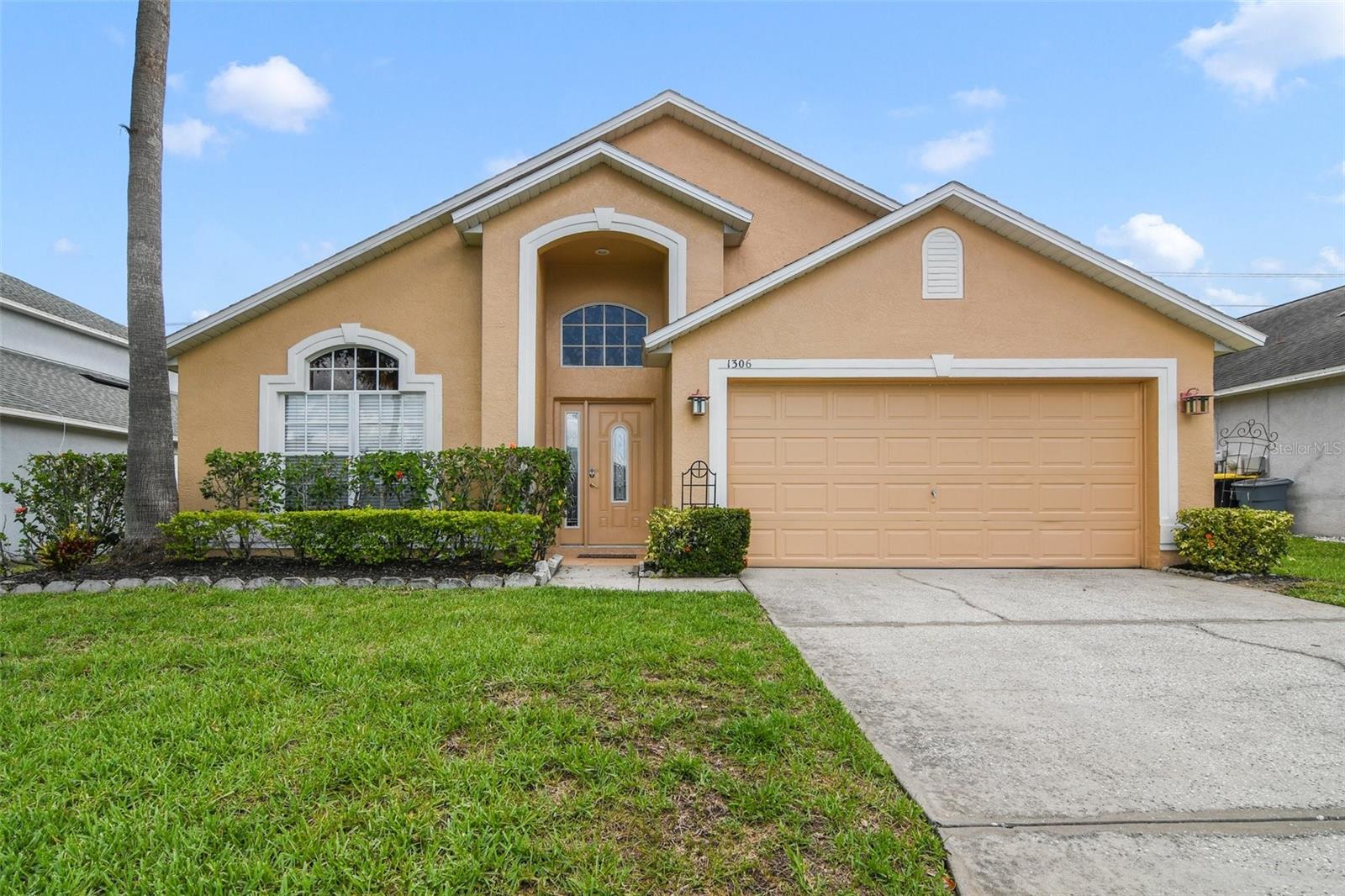 Details for 1306 Casterton Circle, DAVENPORT, FL 33897