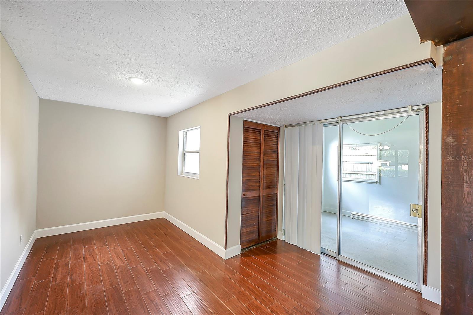 Image 9 of 29 For 1204 Marie Avenue