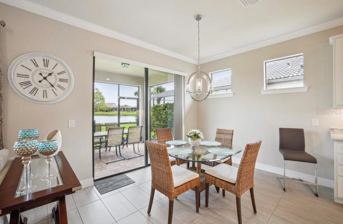 Image 5 of 25 For 13084 Rinella Street