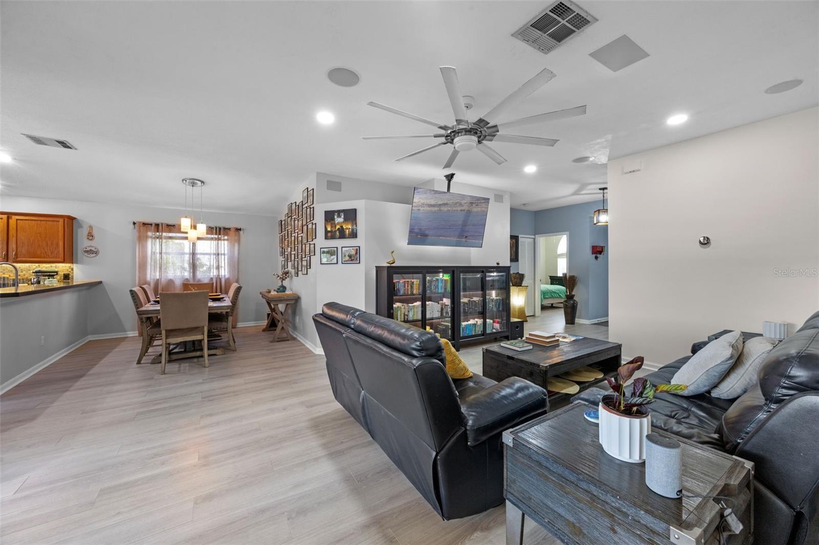 Image 7 of 46 For 14566 Quail Trail Circle