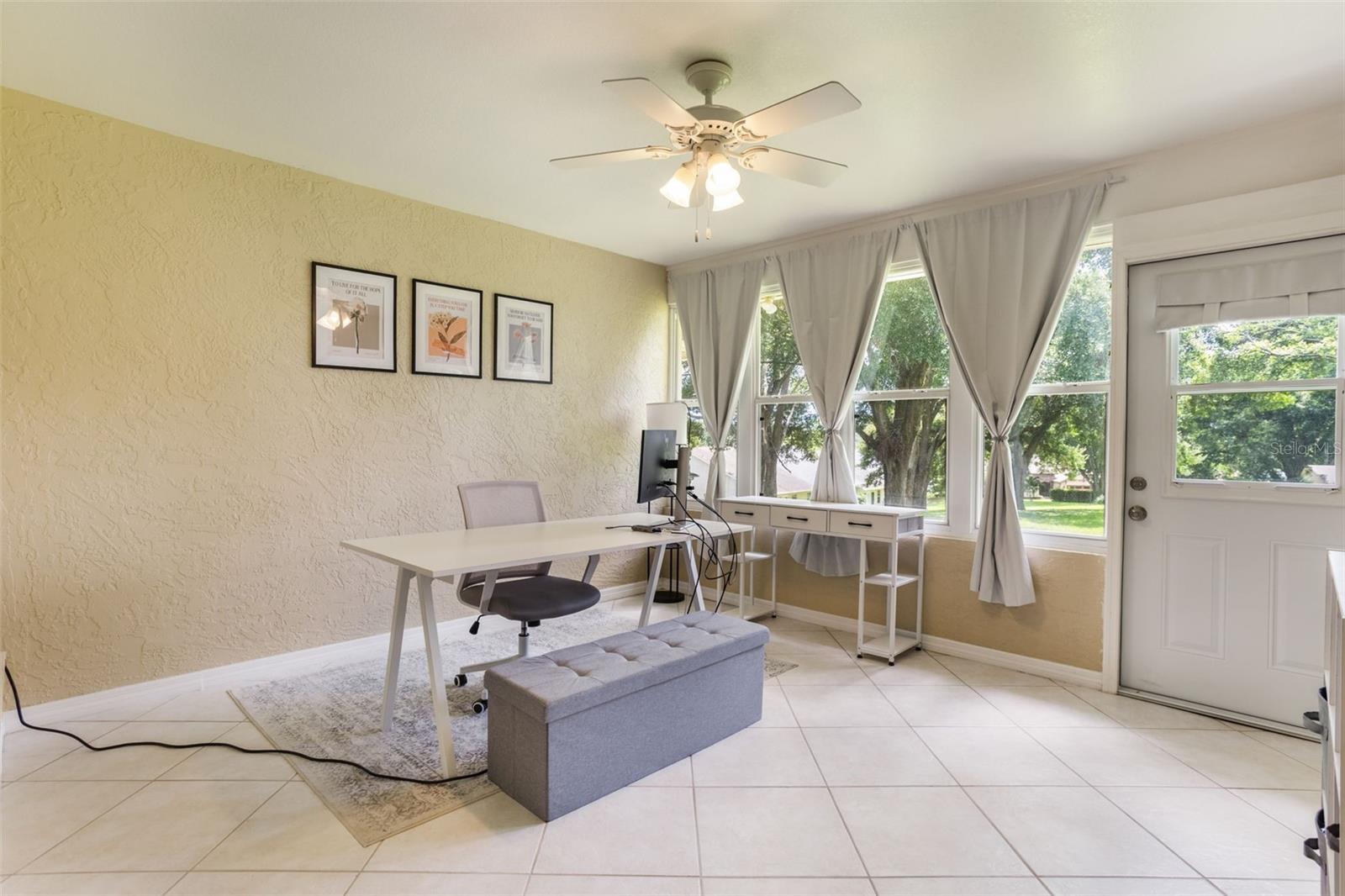 Image 15 of 37 For 8932 Village Green Boulevard 0