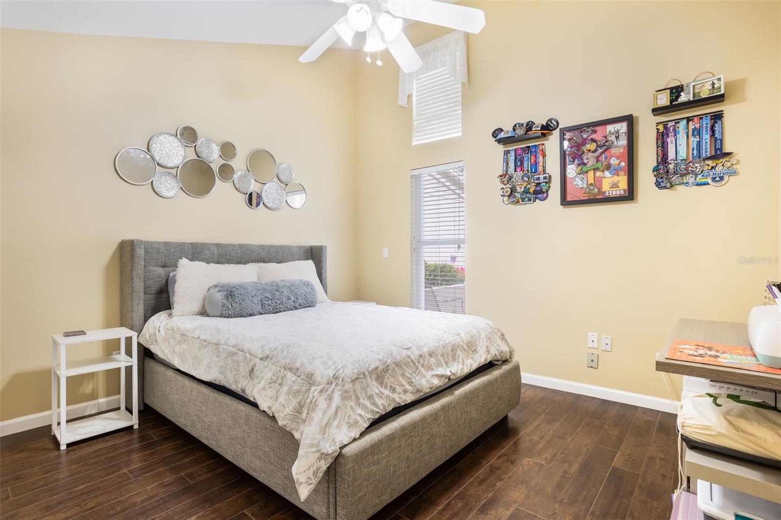 Image 21 of 37 For 8932 Village Green Boulevard 0