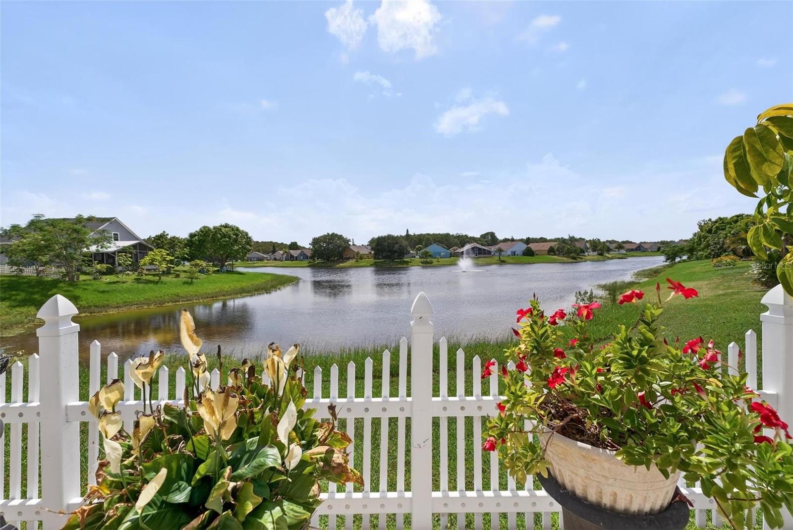 Image 35 of 41 For 2076 Shannon Lakes Blvd