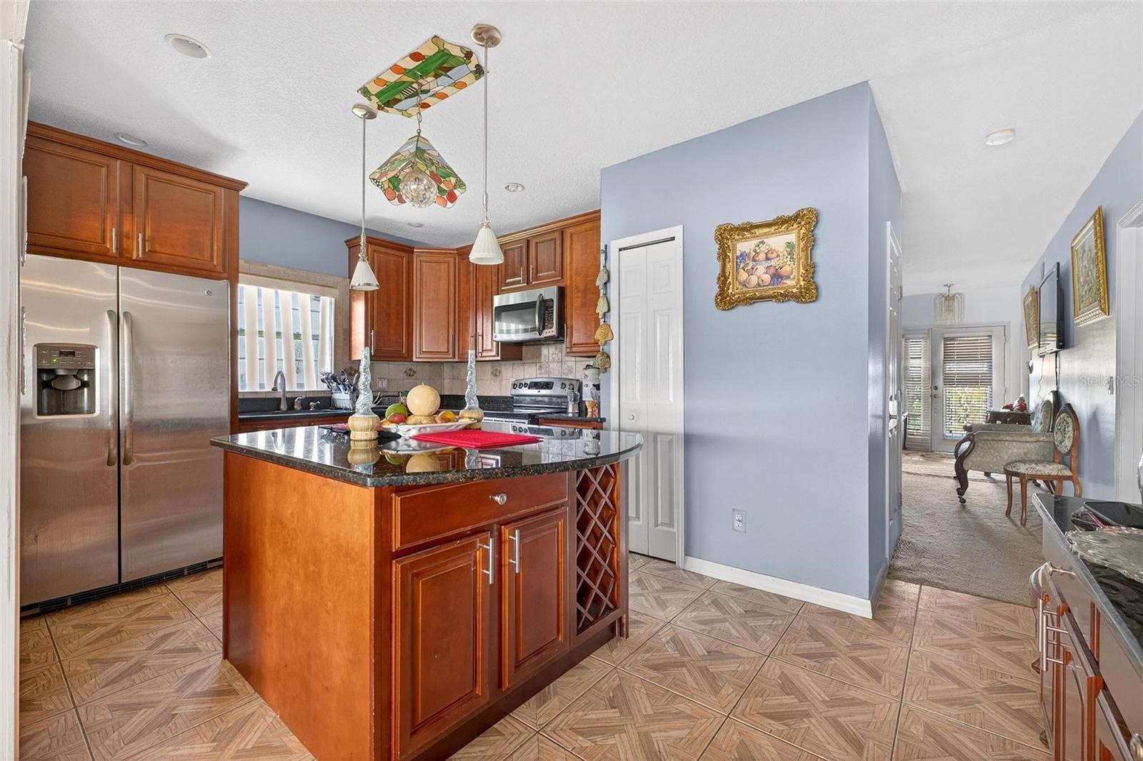 Image 7 of 41 For 2076 Shannon Lakes Blvd