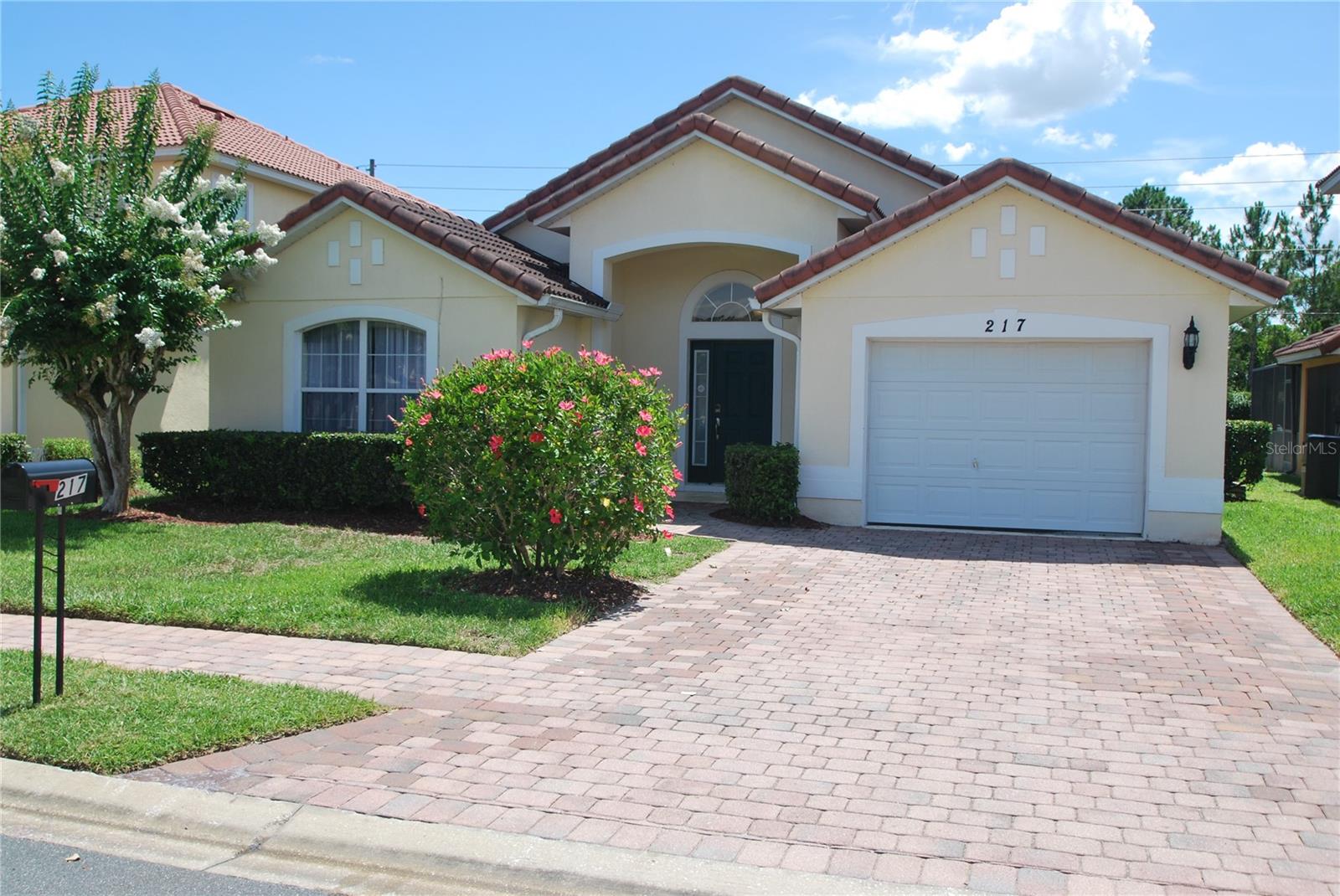 Details for 217 Robin Road, DAVENPORT, FL 33896