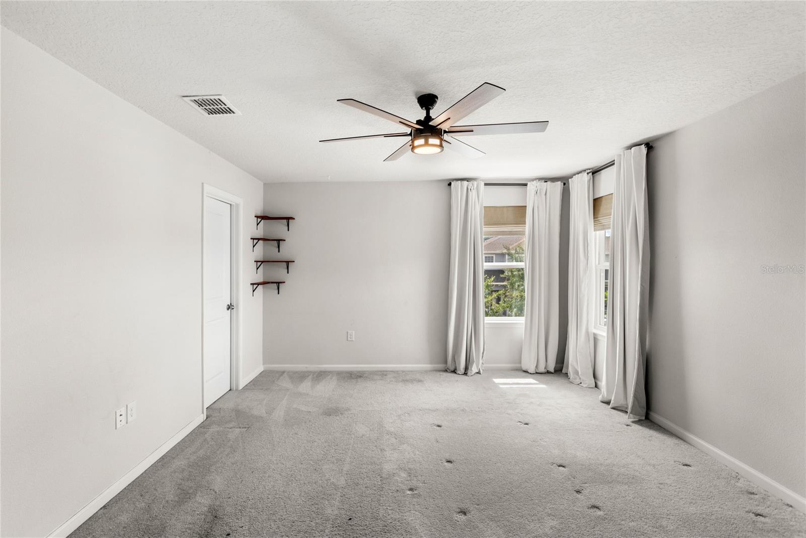 Image 30 of 52 For 4301 Creek Bank Drive