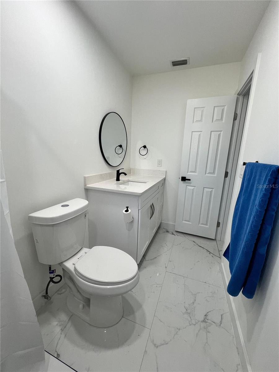 Image 23 of 55 For 1732 6th Street