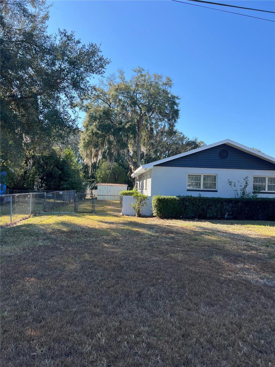 Image 4 of 55 For 1732 6th Street