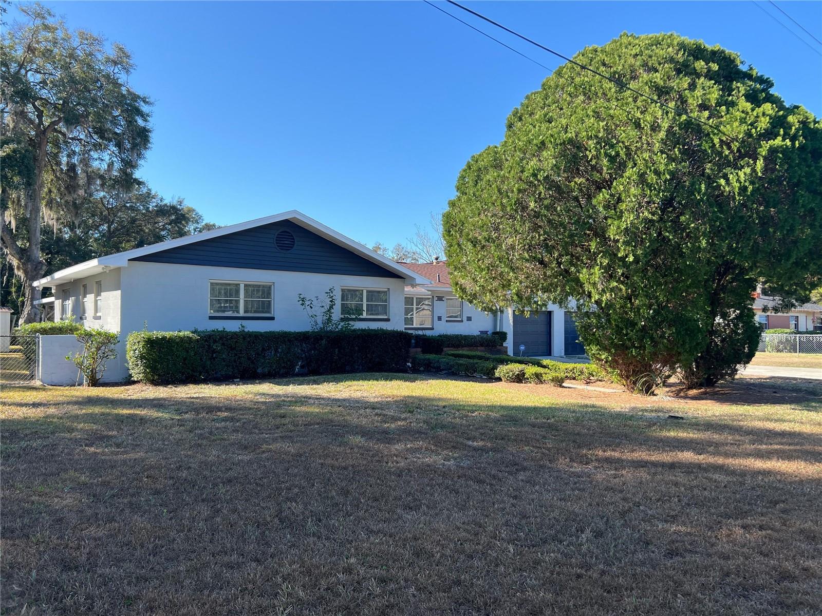 Image 6 of 55 For 1732 6th Street