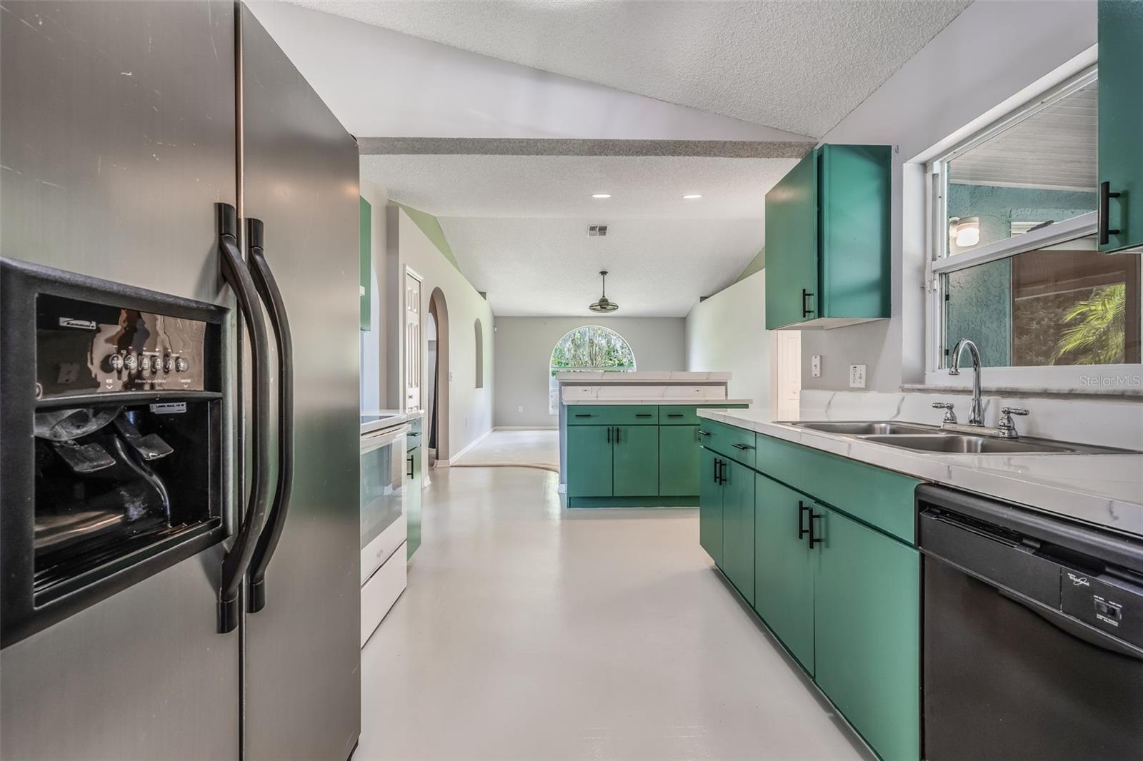 Image 10 of 59 For 10675 Fairhaven Way
