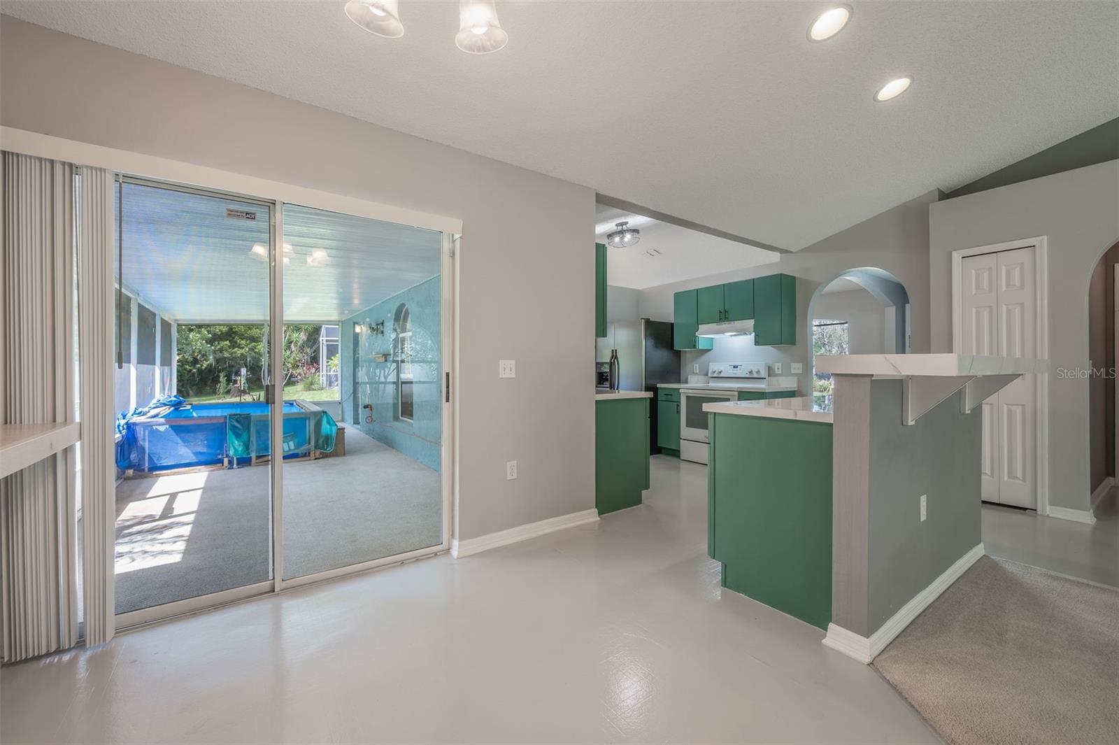 Image 16 of 59 For 10675 Fairhaven Way