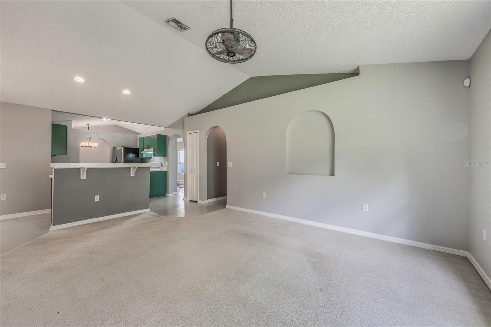 Image 17 of 59 For 10675 Fairhaven Way