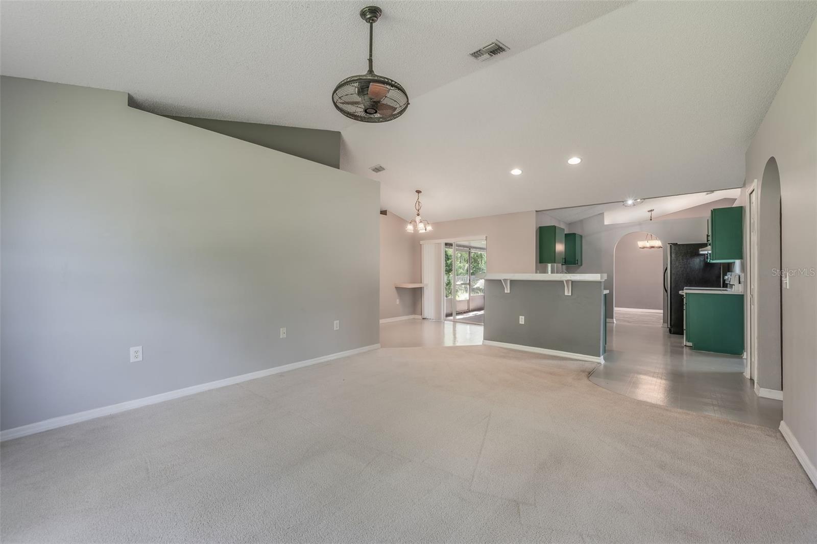 Image 18 of 59 For 10675 Fairhaven Way