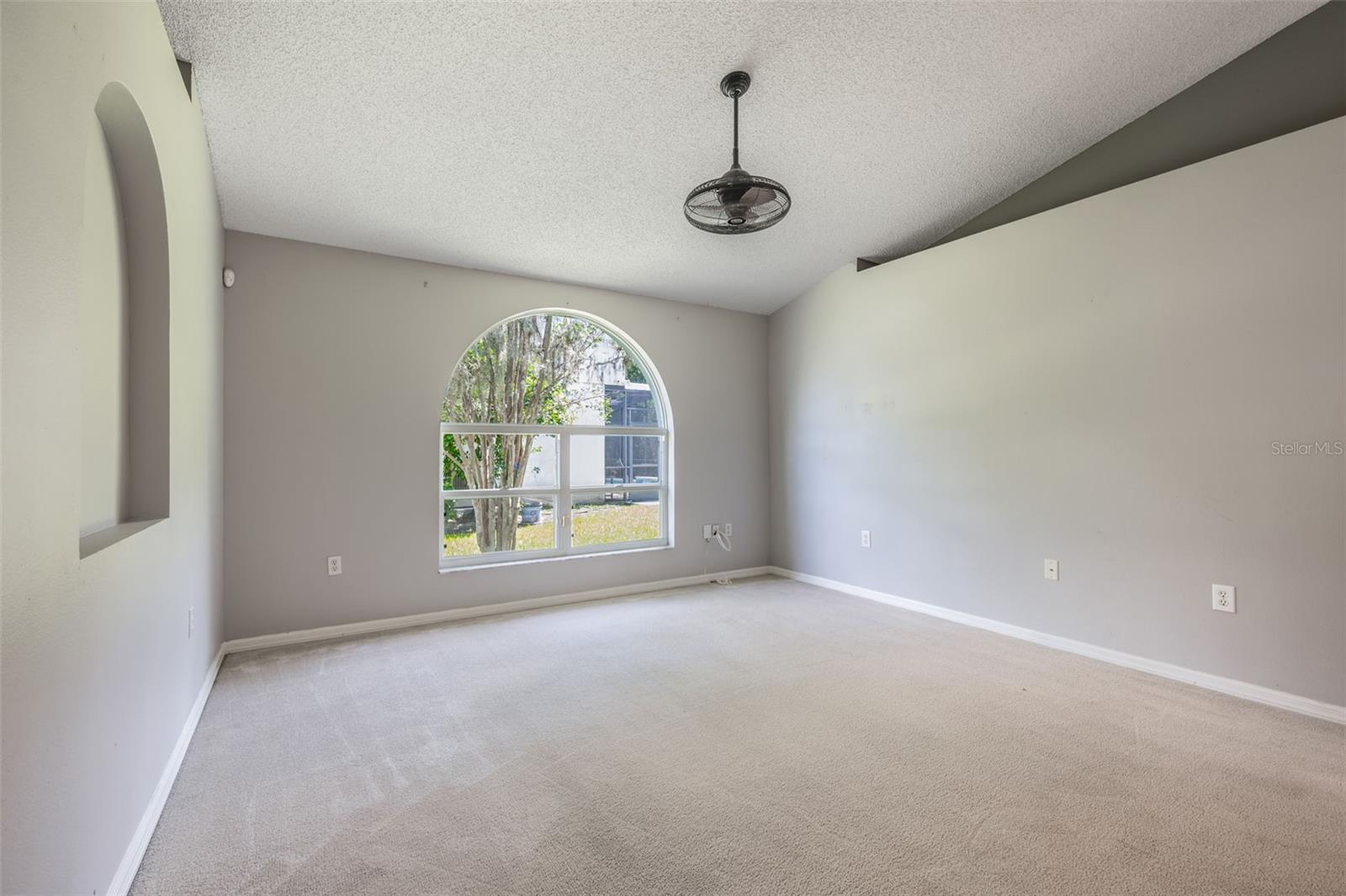 Image 20 of 59 For 10675 Fairhaven Way