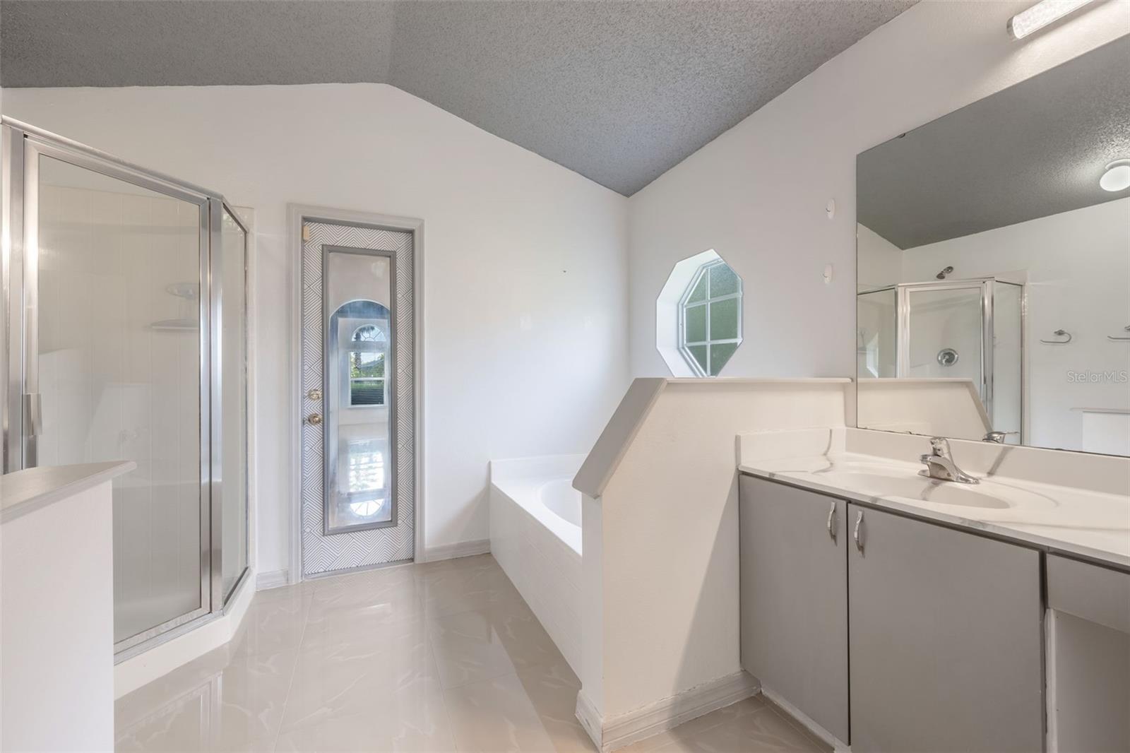 Image 24 of 59 For 10675 Fairhaven Way