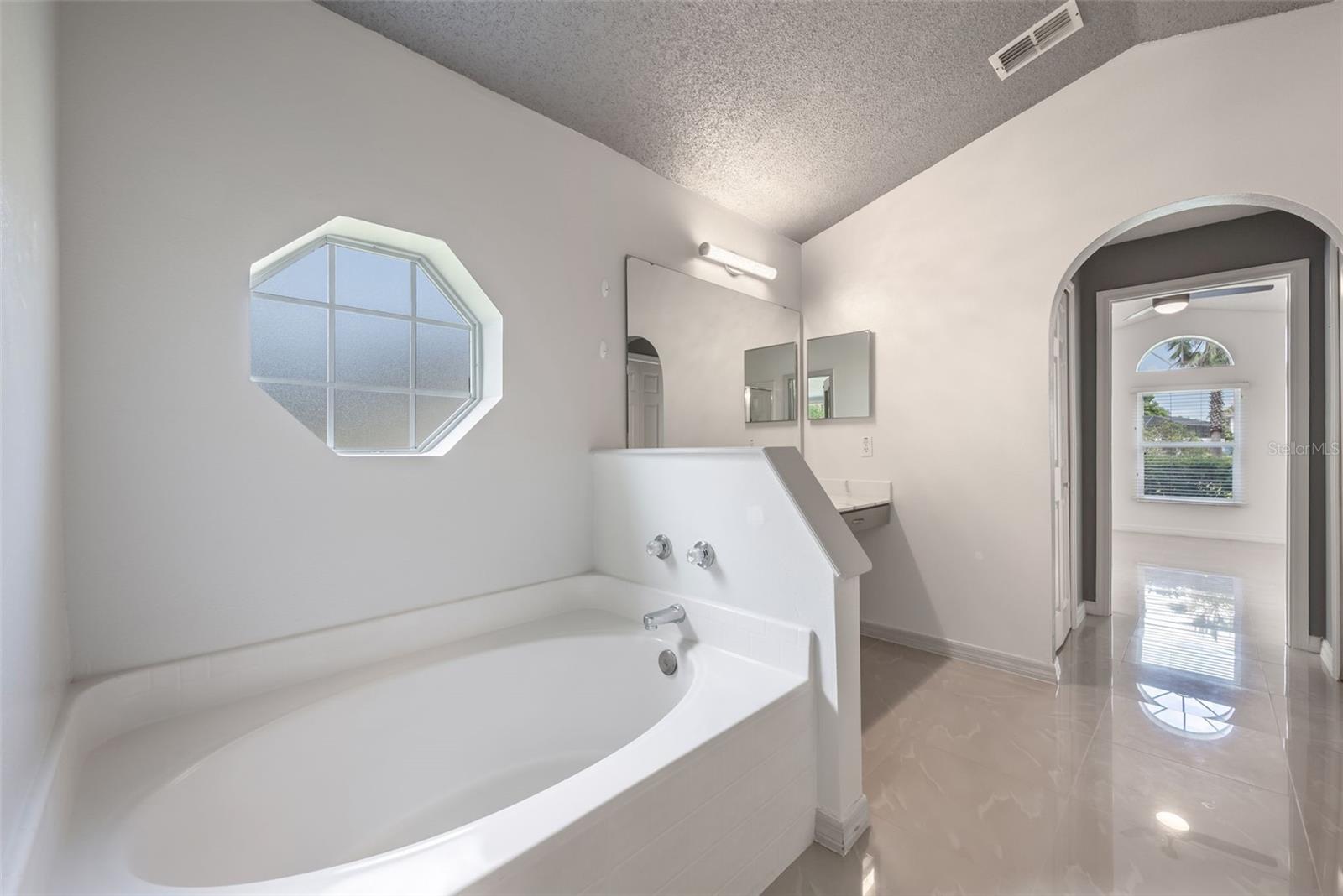 Image 26 of 59 For 10675 Fairhaven Way