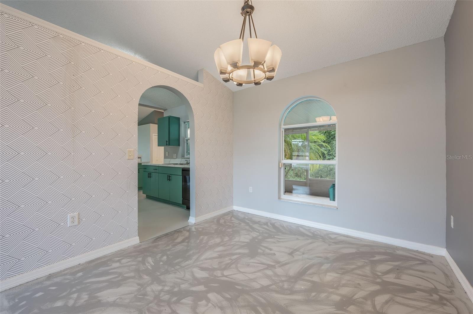 Image 8 of 59 For 10675 Fairhaven Way