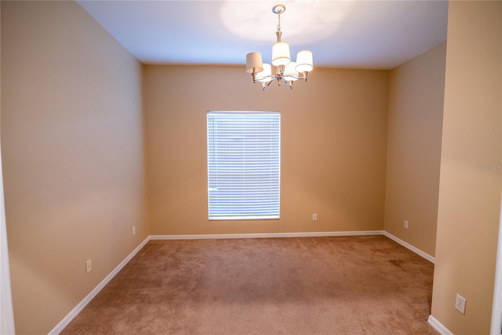 Image 21 of 29 For 2673 Rutledge Court