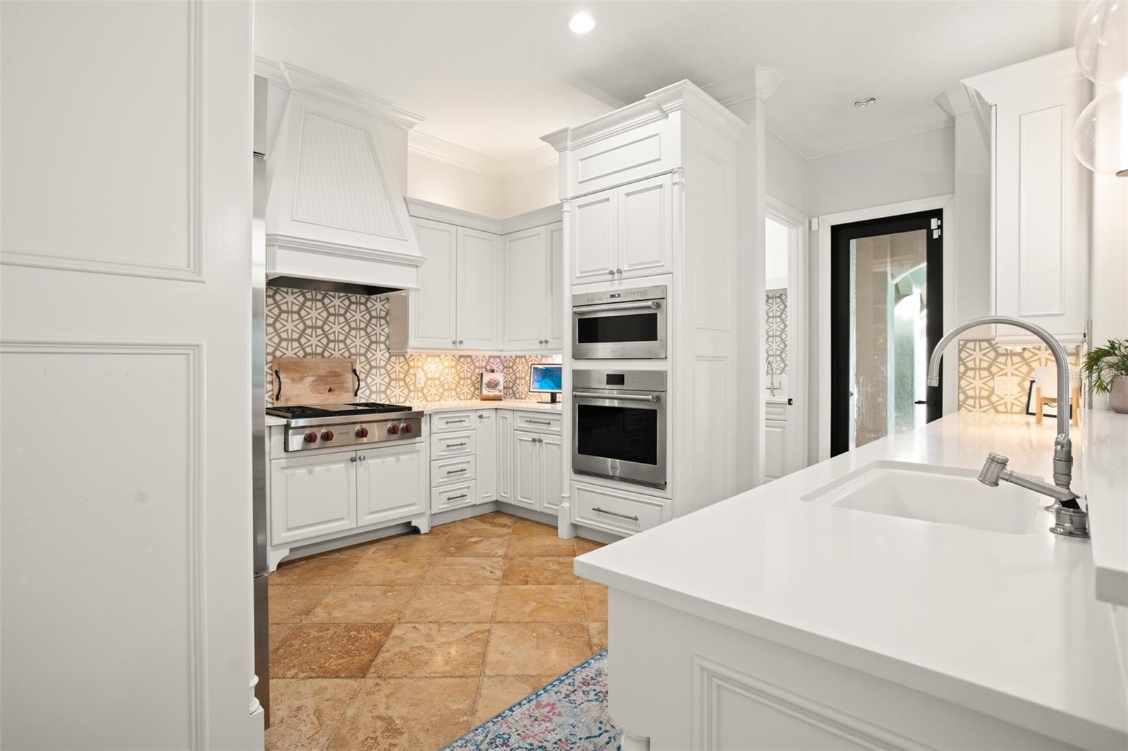 Image 22 of 55 For 9809 Covent Garden Drive