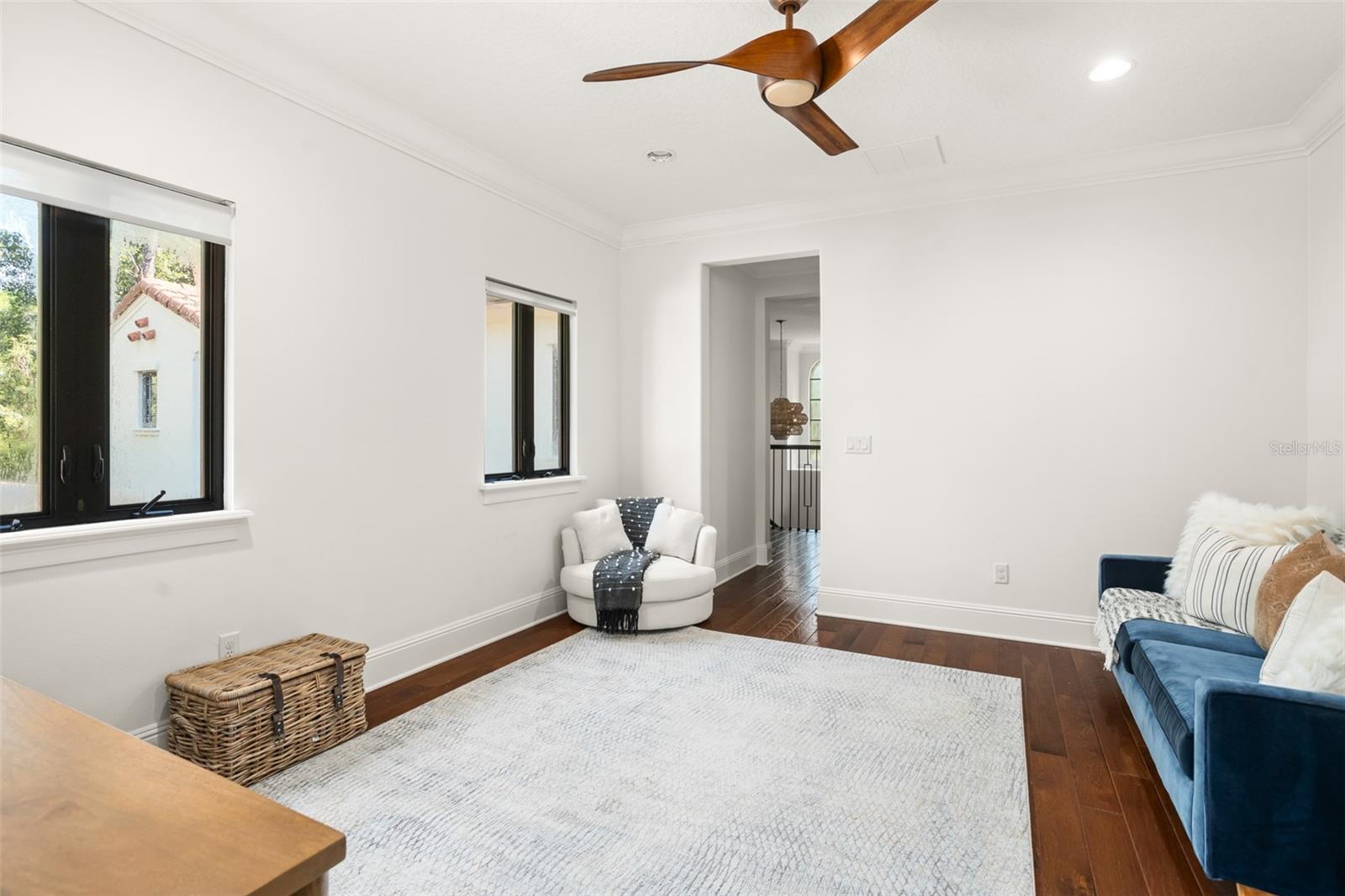 Image 40 of 55 For 9809 Covent Garden Drive