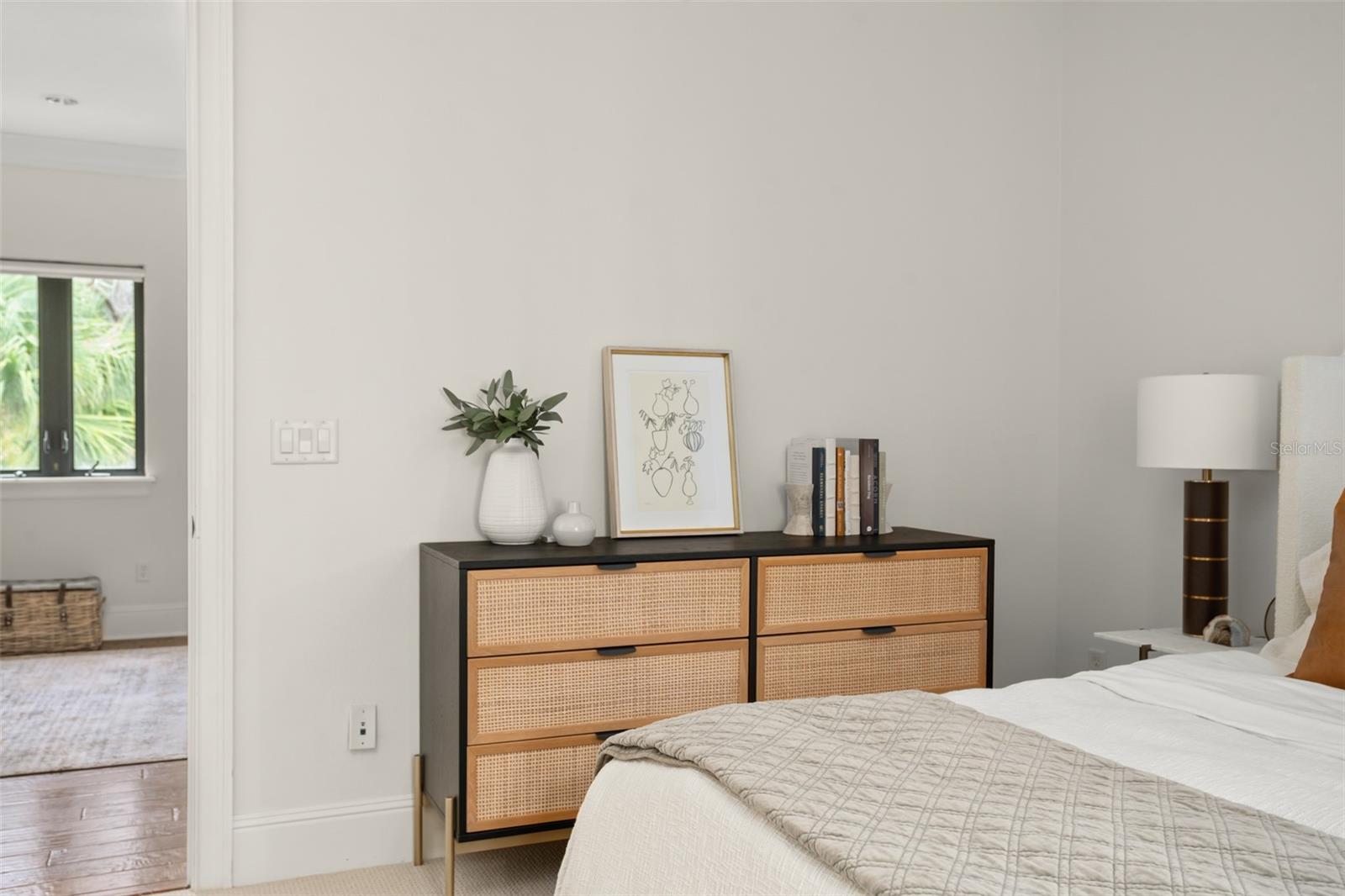Image 43 of 55 For 9809 Covent Garden Drive