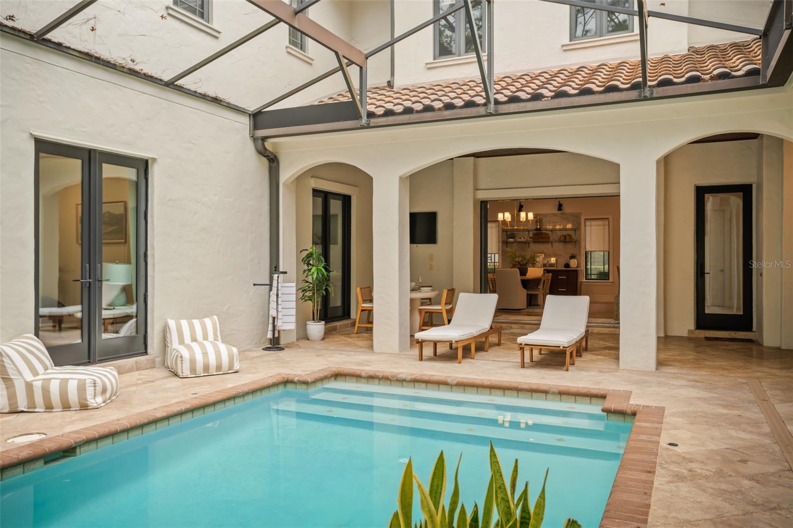 Image 8 of 55 For 9809 Covent Garden Drive