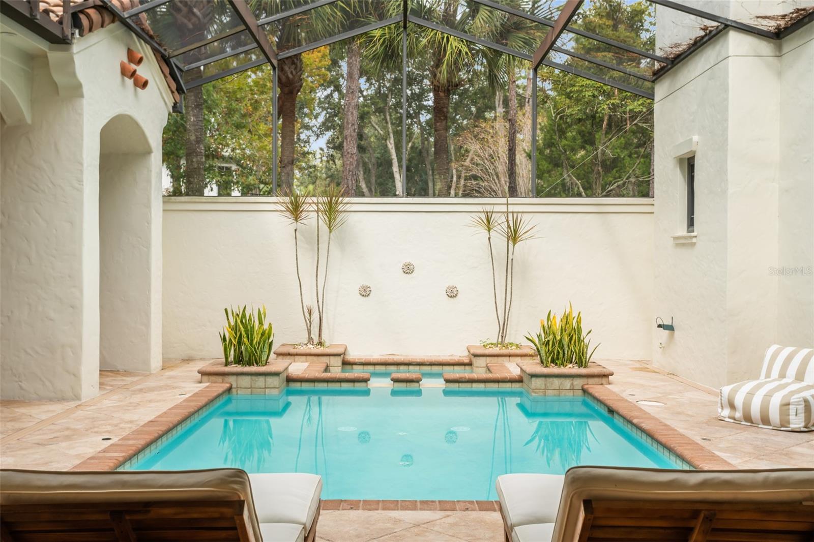 Image 9 of 55 For 9809 Covent Garden Drive