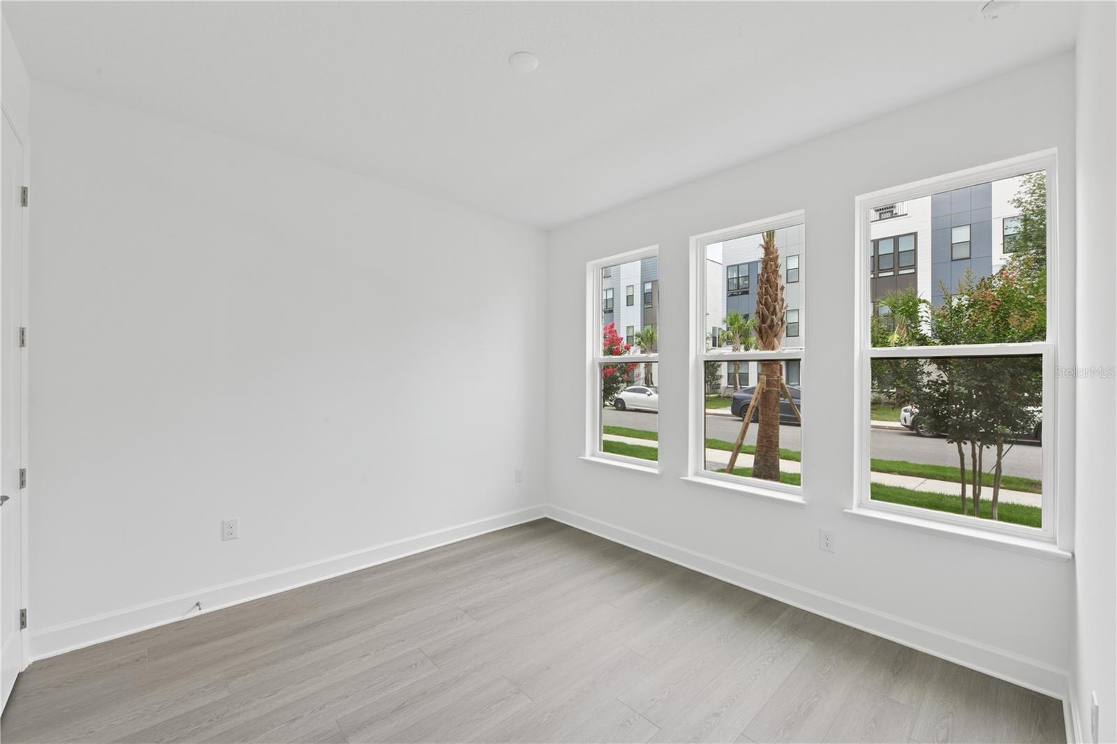 Image 3 of 29 For 2290 Brix Streets