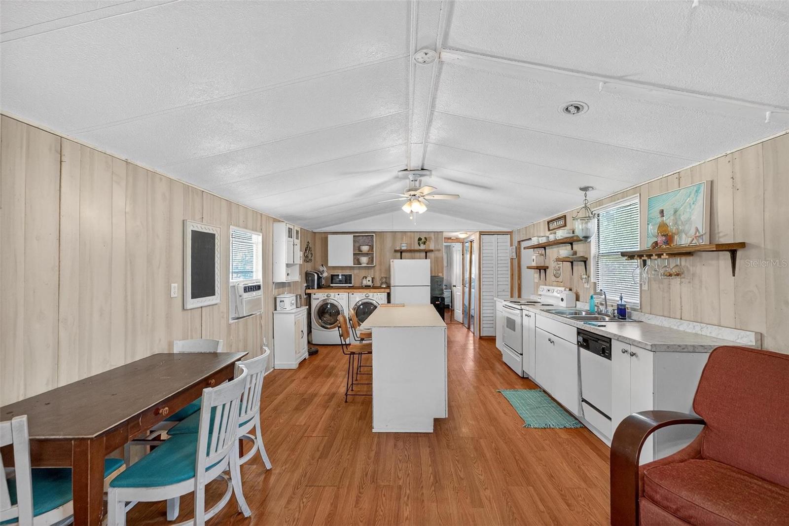 Image 4 of 49 For 2929 Ham Brown Rd