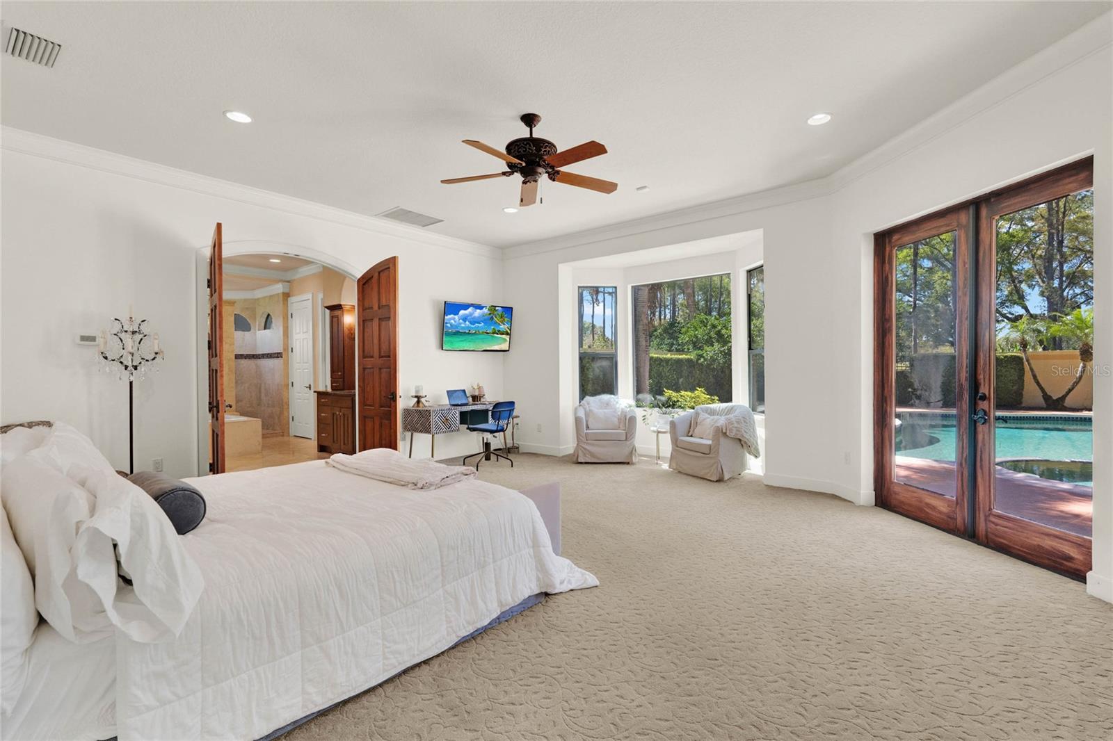 Image 24 of 63 For 3130 Butler Bay Drive N
