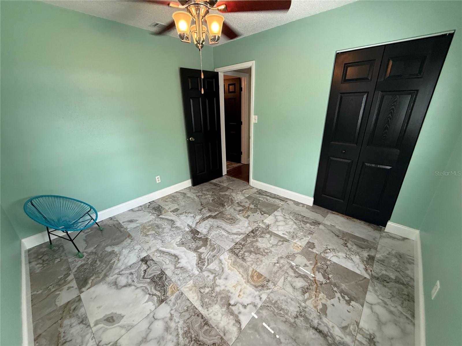 Image 13 of 22 For 7709 Ravenna Ave