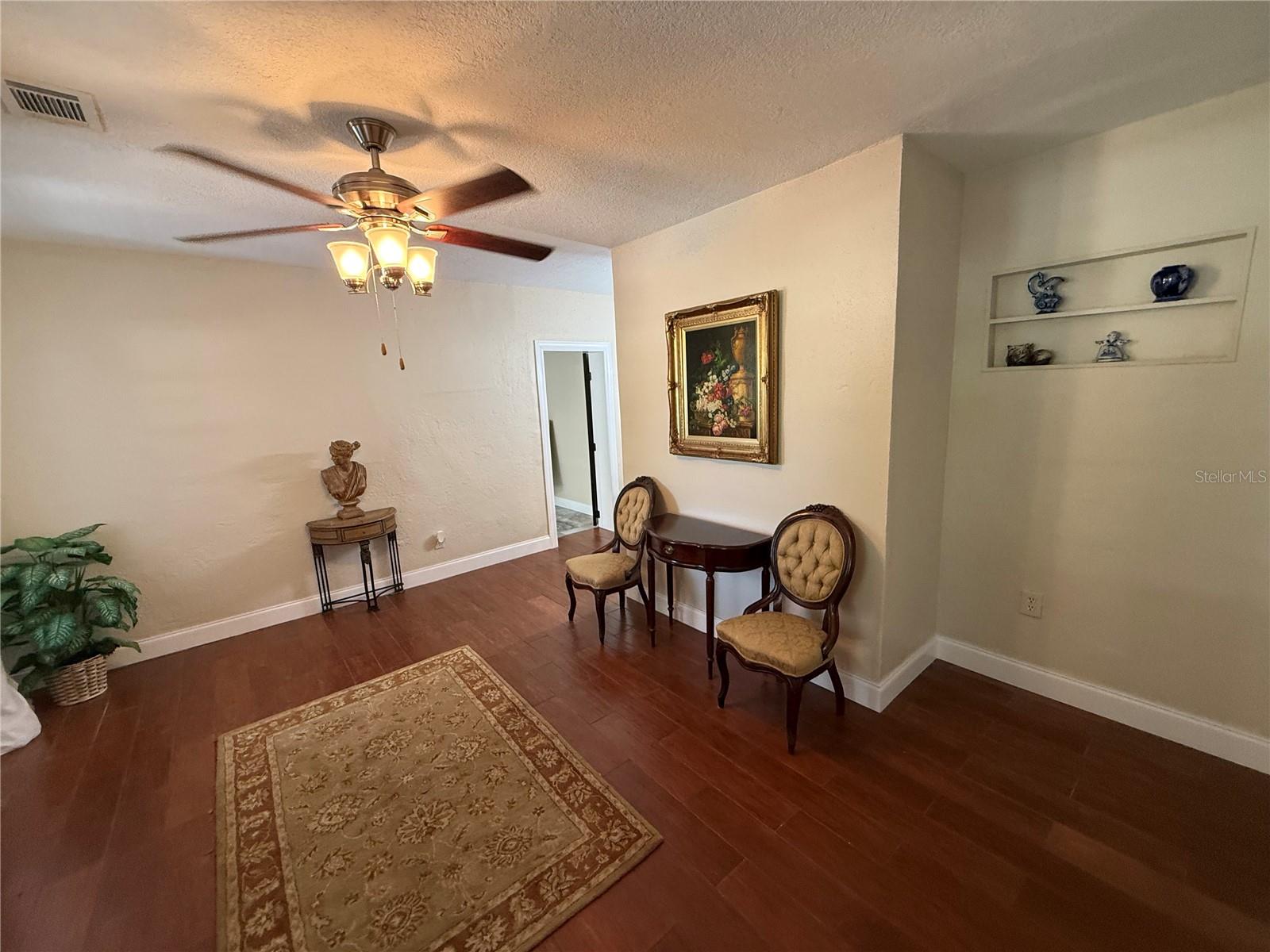 Image 2 of 22 For 7709 Ravenna Ave