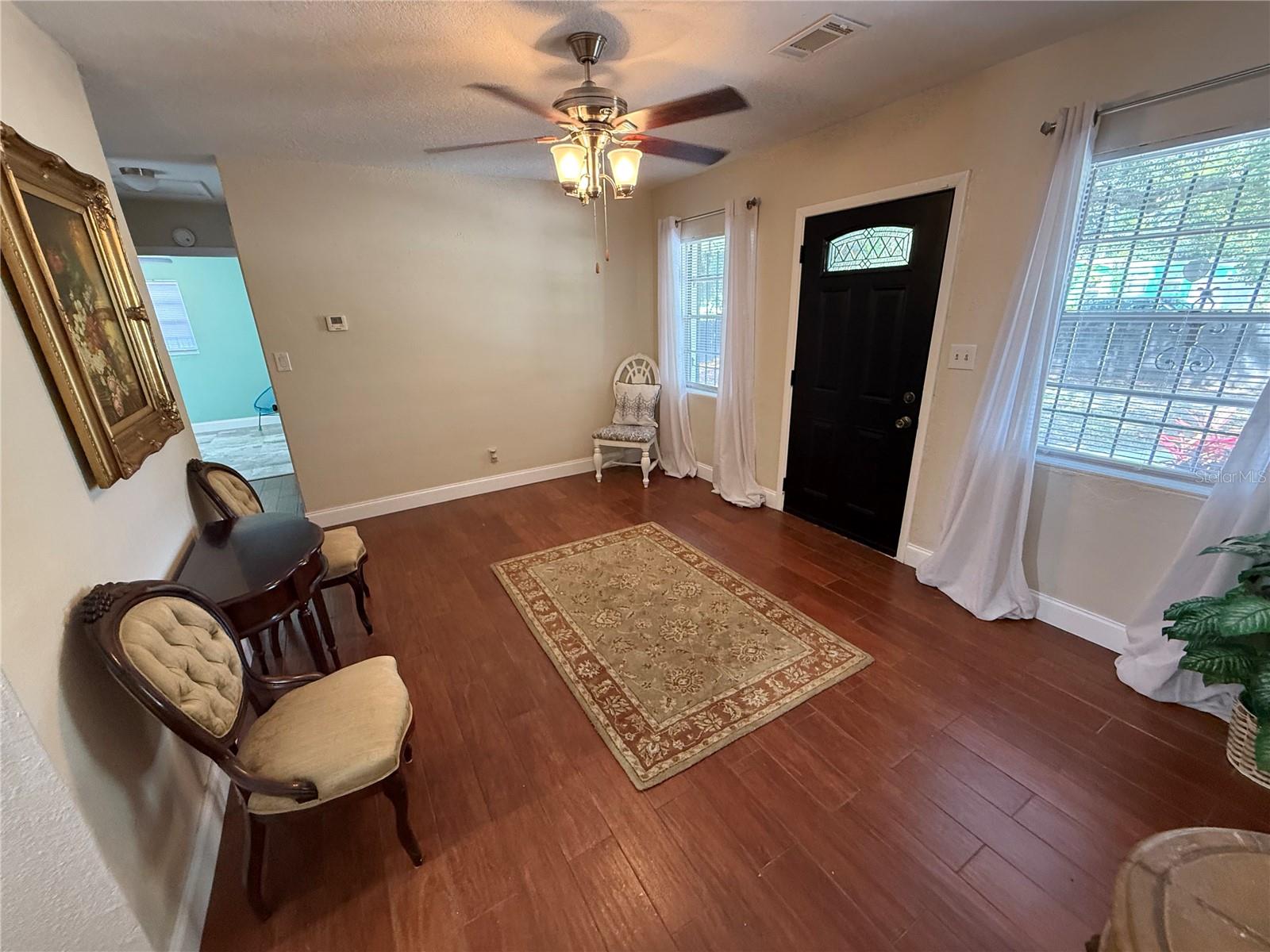 Image 4 of 22 For 7709 Ravenna Ave