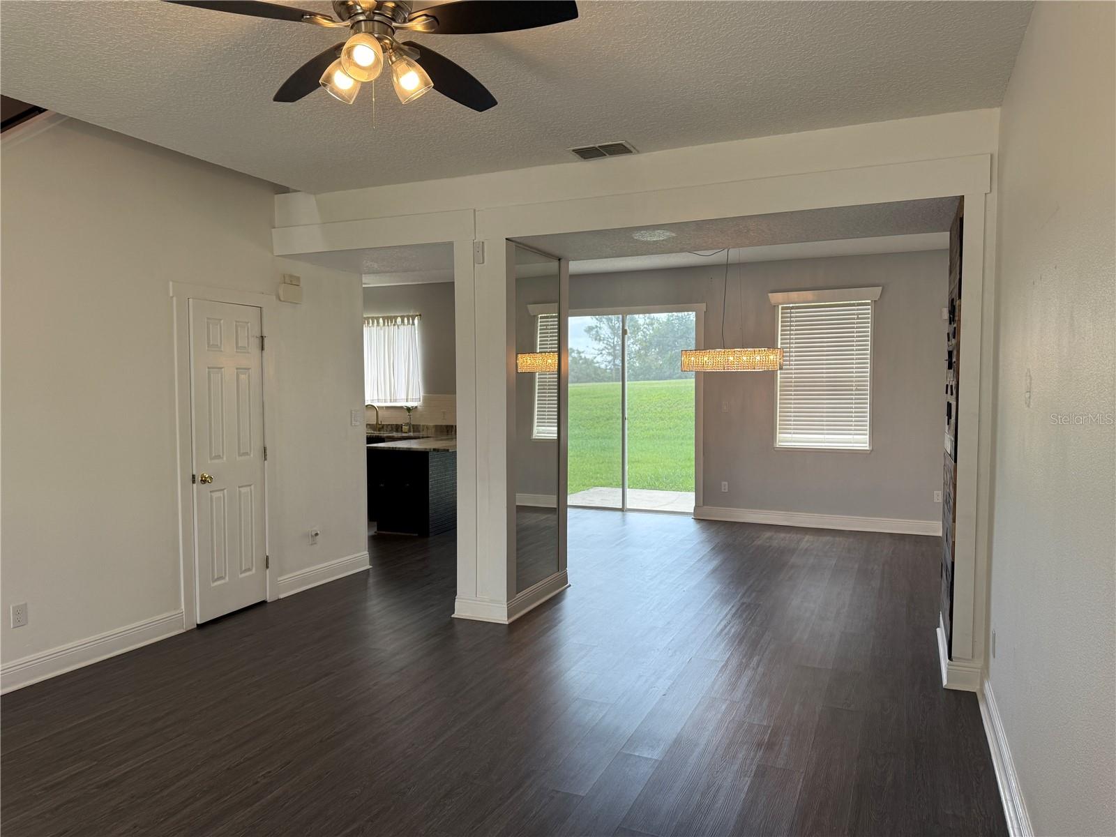 Image 3 of 30 For 1225 Greenley Avenue