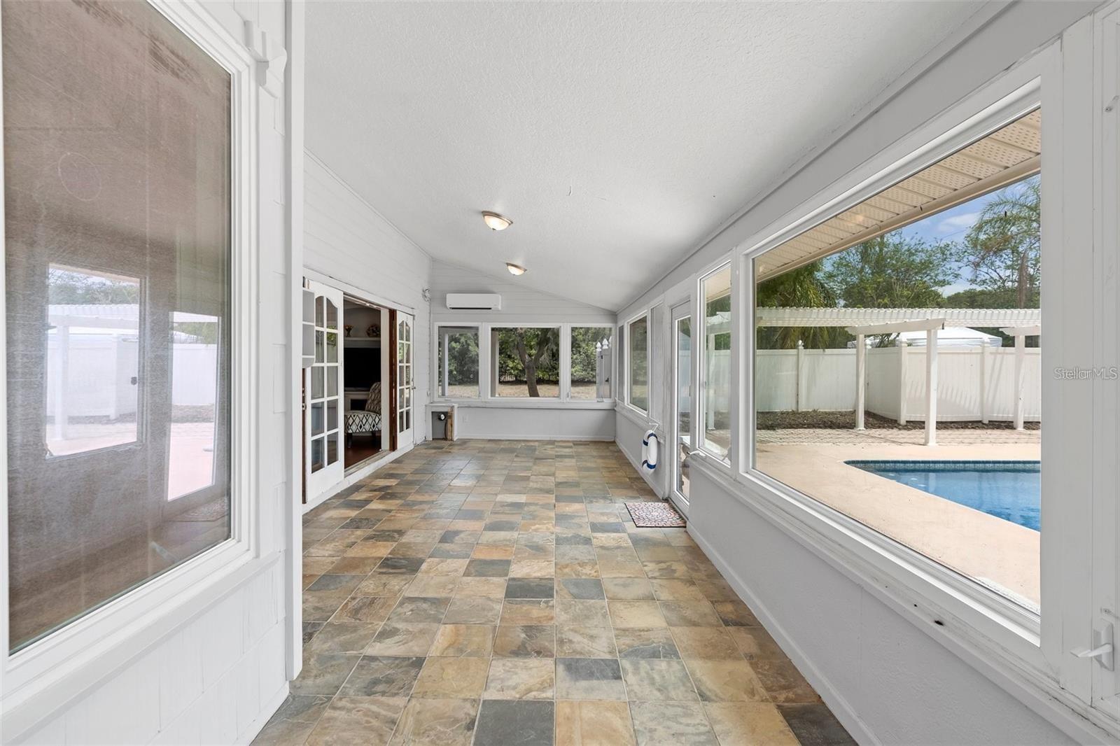 Image 38 of 85 For 1415 Brumley Road