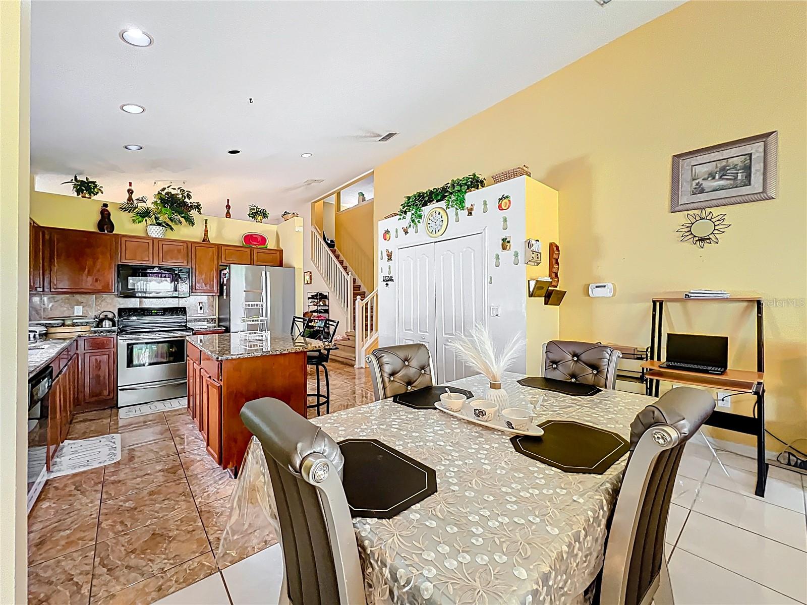 Image 14 of 52 For 7939 Riffle Lane