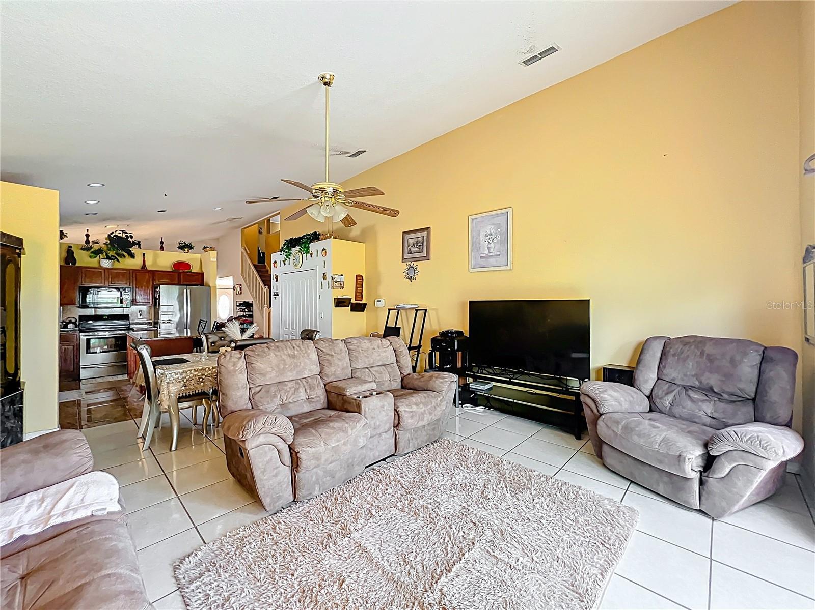 Image 16 of 52 For 7939 Riffle Lane