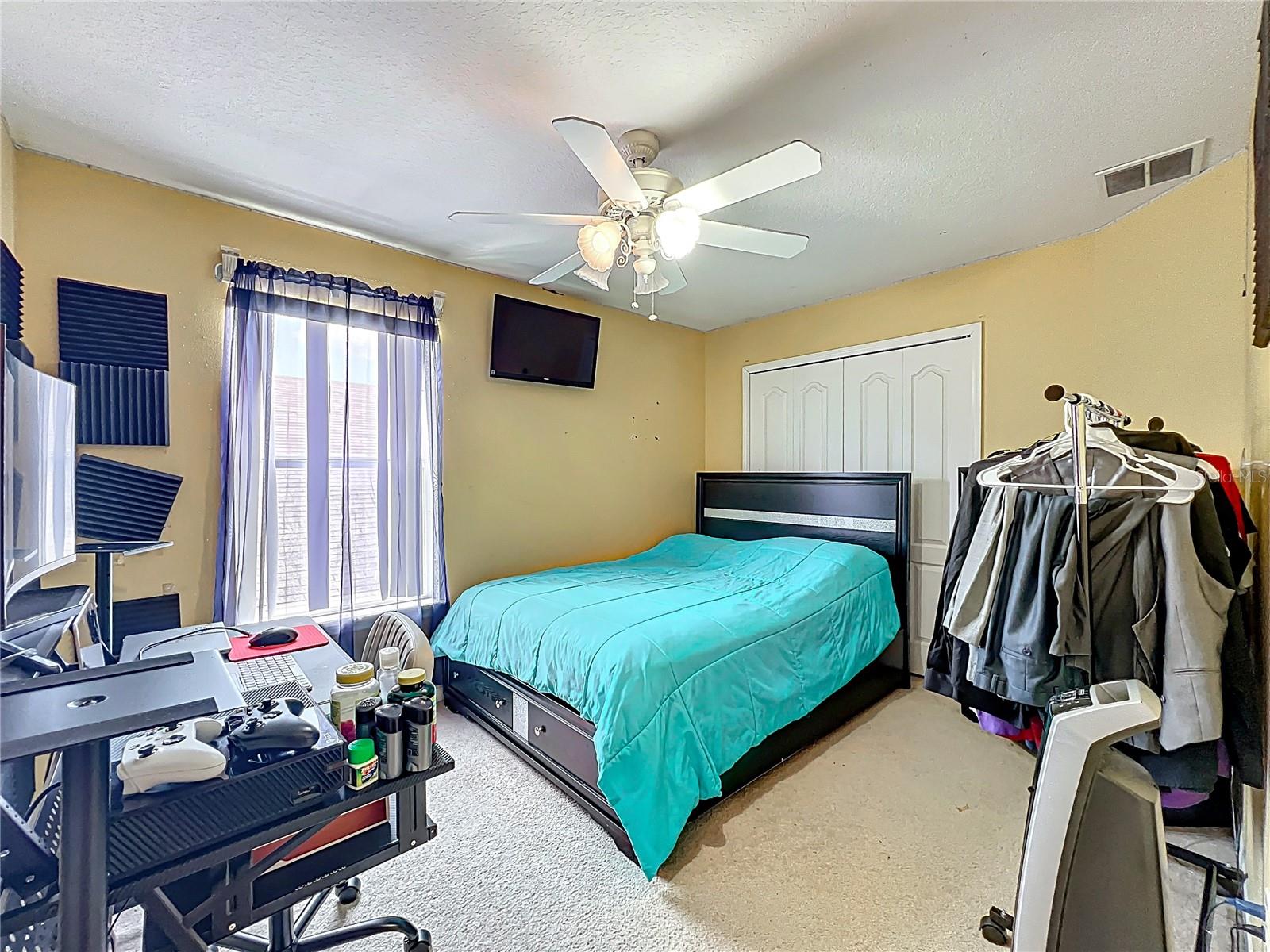 Image 31 of 52 For 7939 Riffle Lane