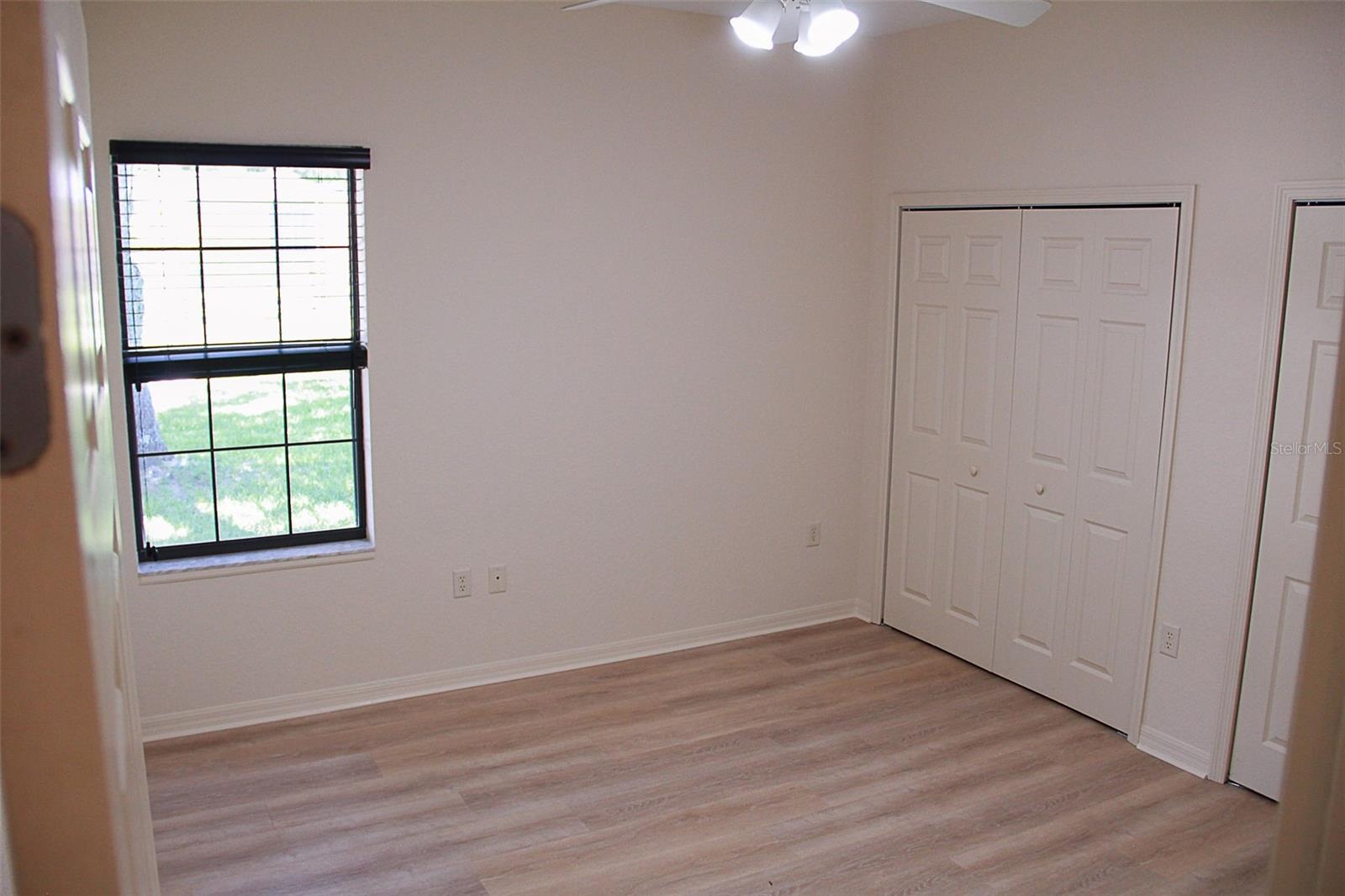 Image 23 of 45 For 22139 Scenic Ridge Court